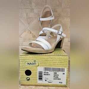 Naot 44123 Bounty White 38